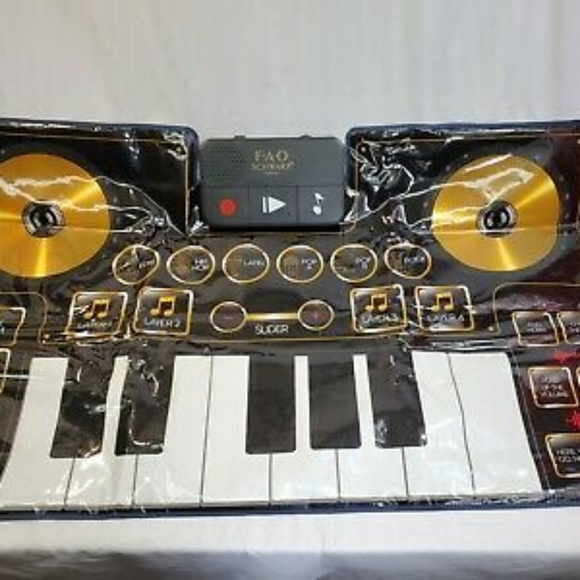 FAO Schwarz giant electronic mat - Picture 3 of 7